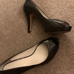 Nine West Heels 7 1/2 - Used but Great Condition